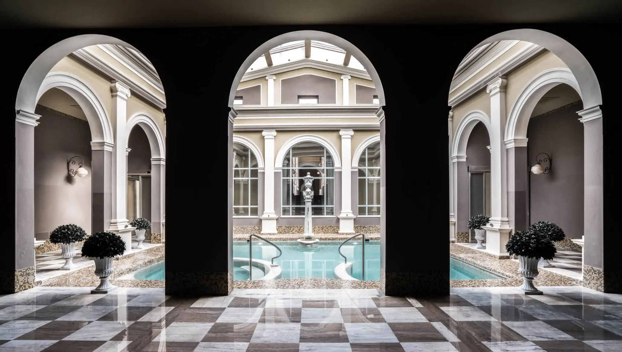 Architettura restaurata dei Bagni di Levante a San Giuliano Terme