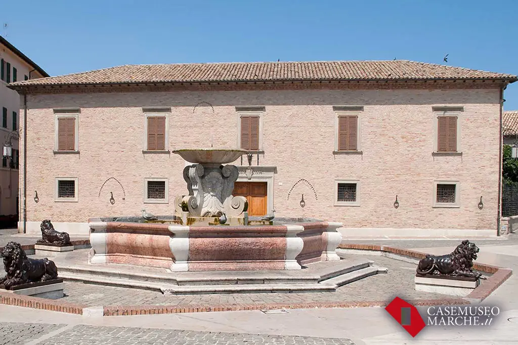 Palazzetto Baviera a Senigallia